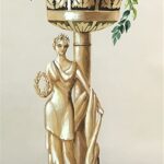 QUEEN PEDSETAL - 8x20 Inch