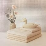 CREAM TOWEL DECOY - 8x10 Inch