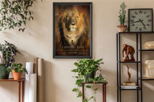 Lion of Judah Spanish - 24x36 Art Poster Print for Wall, Home Decor