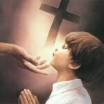 BOY PRAYING - 8x10 Inch